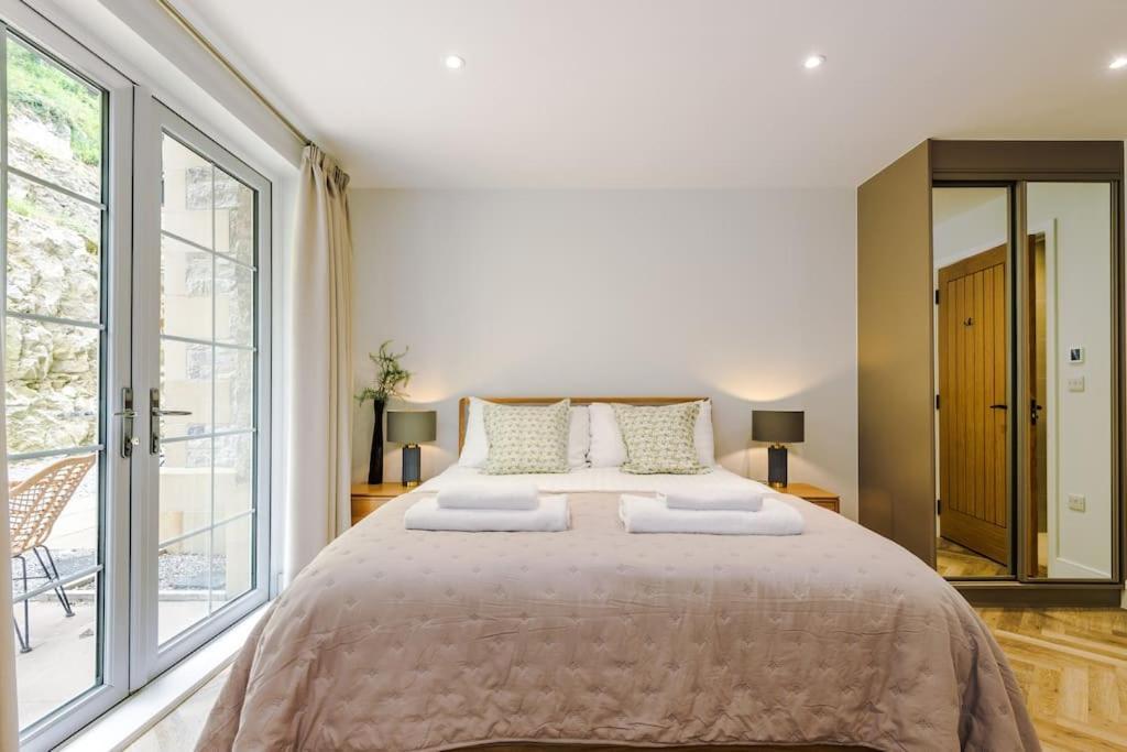Rock Mill Apartment