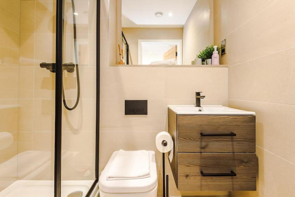 Rock Mill Apartment *