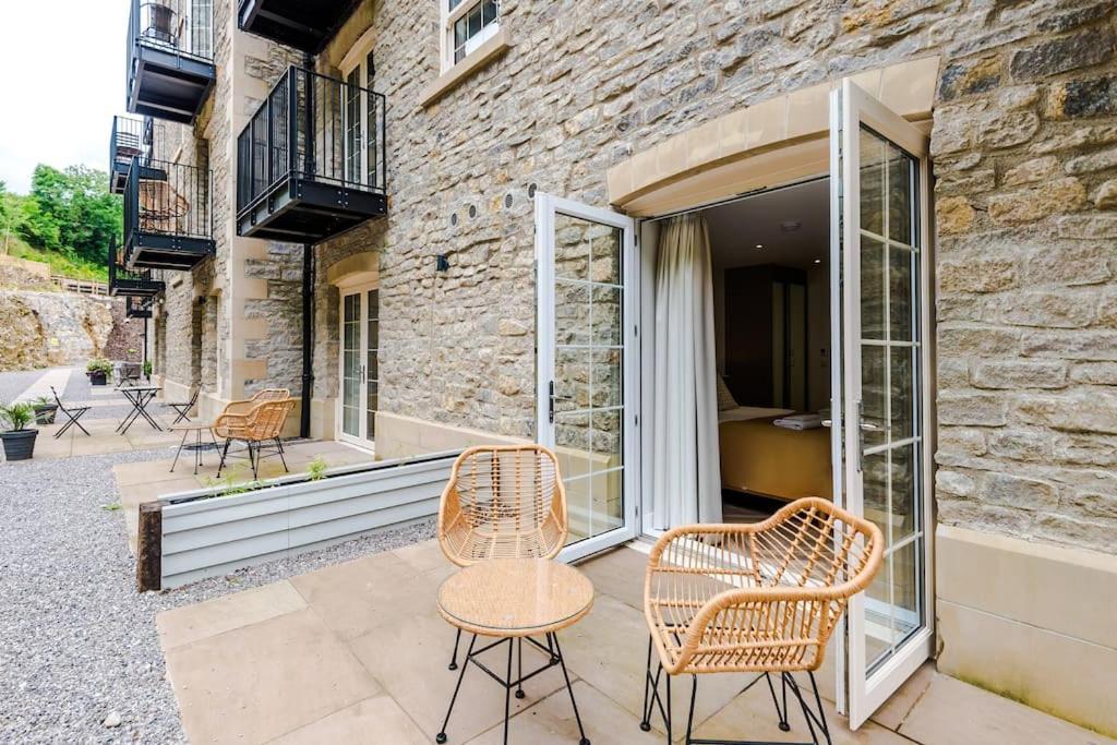 Rock Mill Apartment Stony Middleton